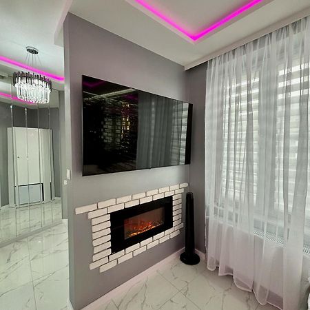 Apartament "Prezydencki Deluxe" Centrum Z Duza Wanna Dla Dwojga Gniezno Exteriör bild