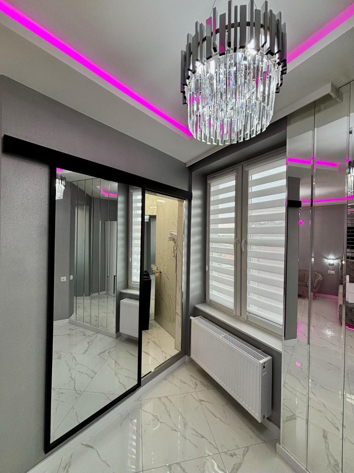 Apartament "Prezydencki Deluxe" Centrum Z Duza Wanna Dla Dwojga Gniezno Exteriör bild