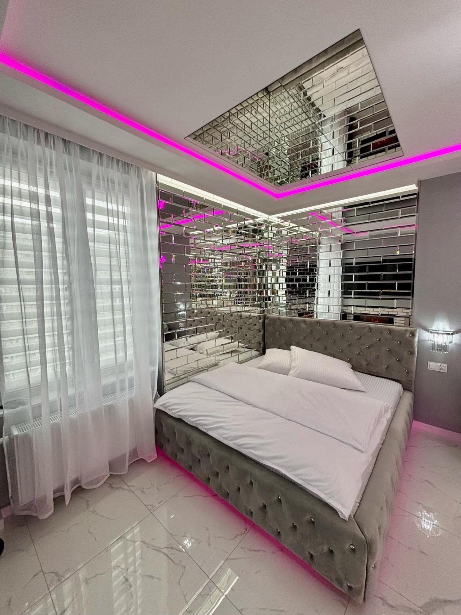 Apartament "Prezydencki Deluxe" Centrum Z Duza Wanna Dla Dwojga Gniezno Exteriör bild